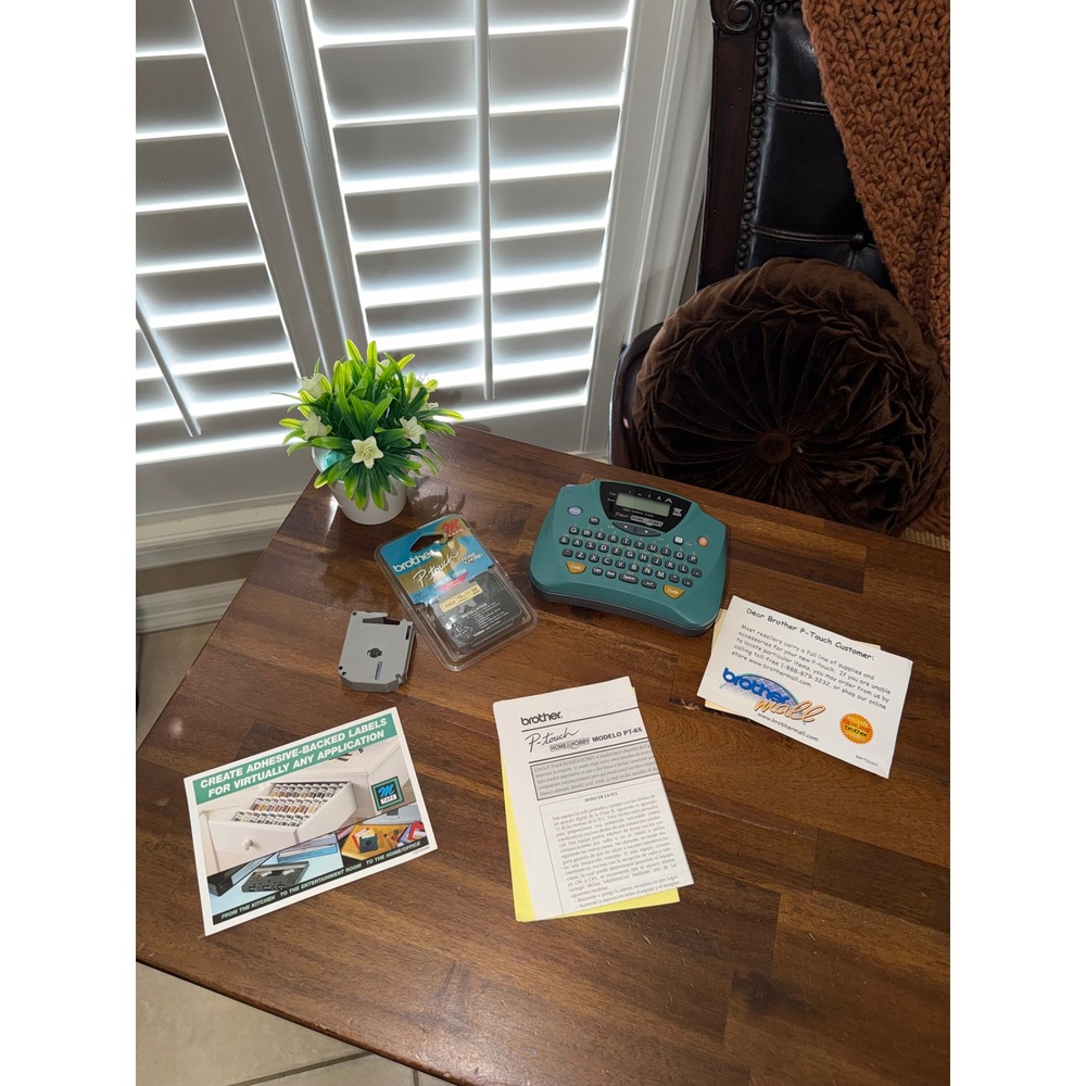 Brother P-Touch PT-65 Label Maker Teal Home Hobby Printer with Tape read